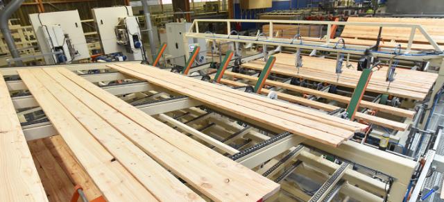 Aligned saws increase the yield